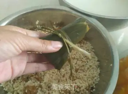 Make Take the chicken leg and the egg yellow step 15