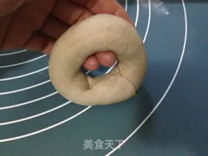 Make Black wheat bagels step 7