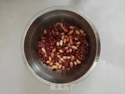 Make Red beans, peanut rice step 2