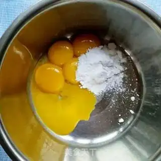Make Coconut rainbow cake step 0