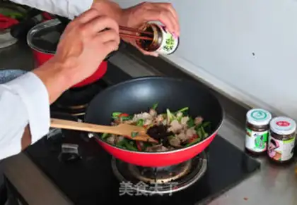Make Spoon sauce step 4