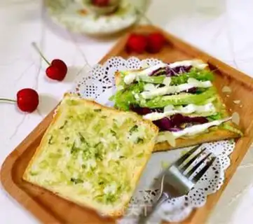 Make Garlic butter sandwich step 6
