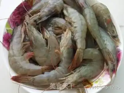 Make Spicy shrimp step 0