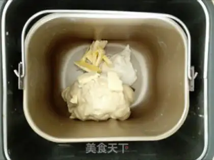 Make Soup cheese and ham buns step 1