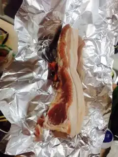 Make Tin paper and meat step 0