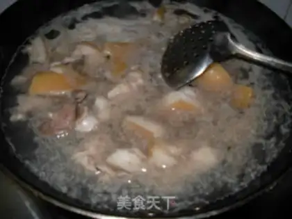 Make Red burning pig feet and eggs step 0