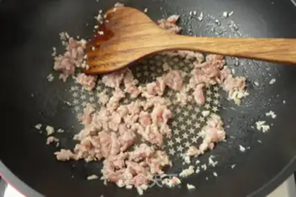Make Squeeze the meat and make the beans step 2