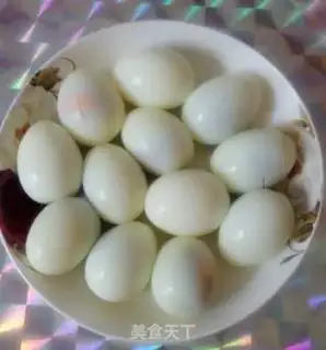 Make Delicious beer eggs step 0