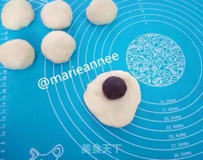 Make Bean and sand, bread step 19