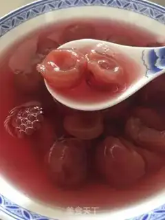 Make Ice cold cherry juice step 0