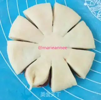 Make Bean and sand, bread step 22