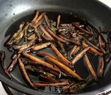 Make Onion noodles step 6