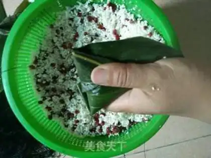 Make Red bean dates step 5