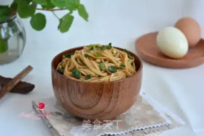 Make Onion sauce noodles step 8