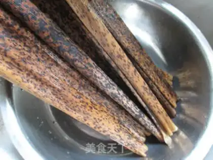 Make The salted egg oatmeal step 1