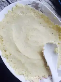 Make Homemade green bean cake step 4
