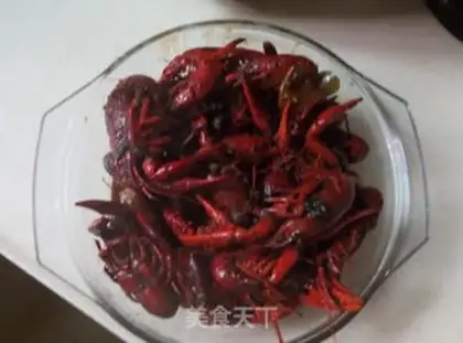 Make Thirteen fragrance lobster step 5