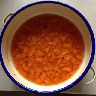 Make Peach sauce step 1