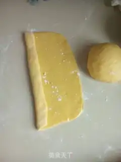 Make SpongeBob cake step 13