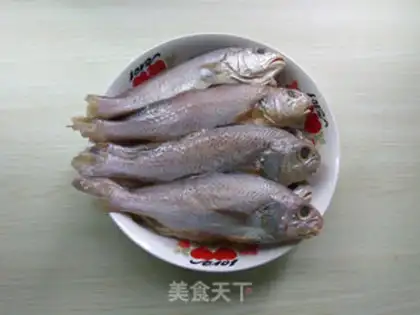 Make Spicy little yellowfish step 0