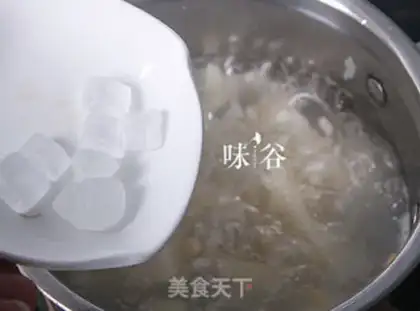 Make Porridge of Coughy Bayshell step 4