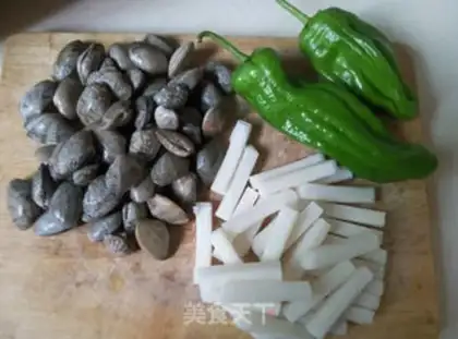 Make Spicy flowers and fried rice cakes step 0