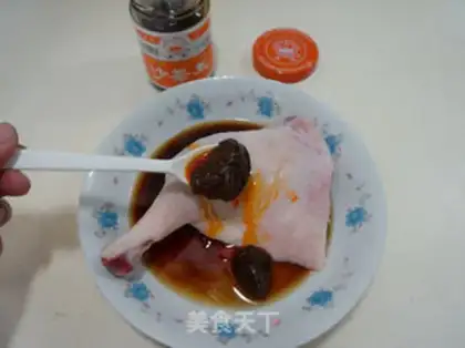 Make Roasted tea and duck legs step 2