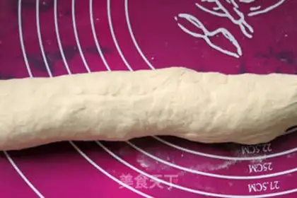 Make Pyramid piping bag step 5