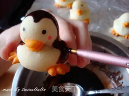 Make Penguin snacks step 15