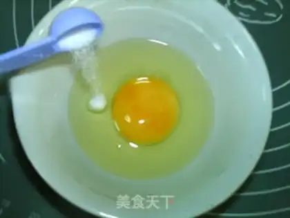 Make Sour eggs step 1