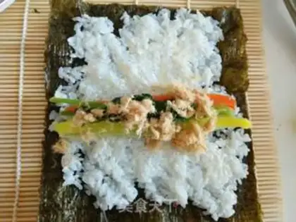 Make Homemade sushi step 4