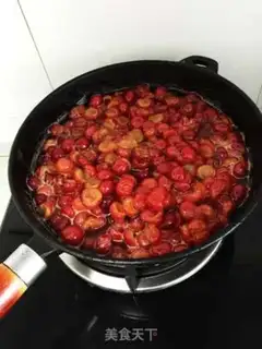 Make Homemade cherry sauce step 2