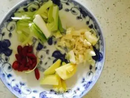 Make Nutrient milkshake step 2
