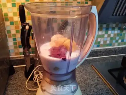 Make Nutrient milkshake step 5