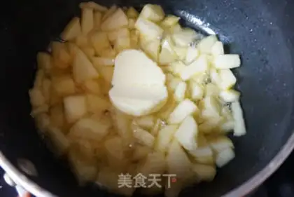 Make A new caramel apple pie step 2