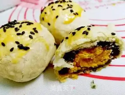 Make Panther Cake Roll step 9