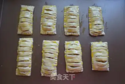 Make A new caramel apple pie step 9
