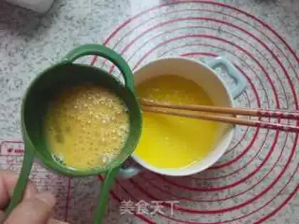 Make Coconut hand tore bread step 1