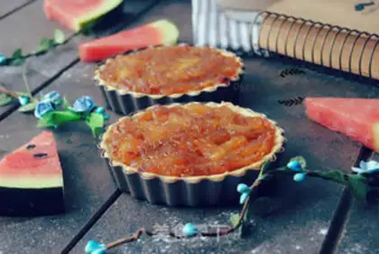 Make Mini pineapple pie step 19