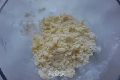 Make Cream fruit tower step 1