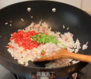 Make Spanish seafood step 9