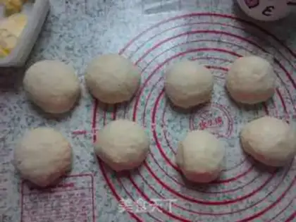 Make Coconut hand tore bread step 13