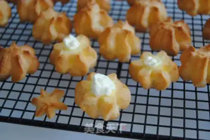Make Cherry cream puff step 13