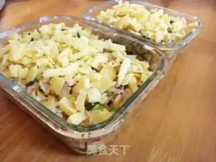Make Seafood cheese step 1