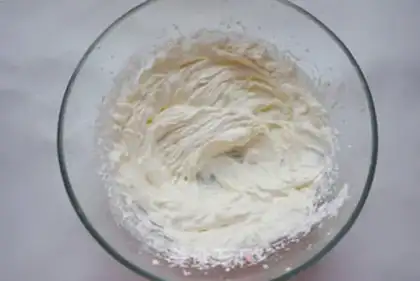 Make Cream fruit tower step 9
