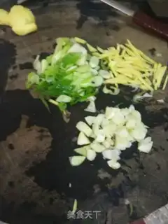 Make Iron clams and chickens step 1