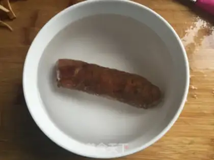 Make Garlic fried sausage step 4