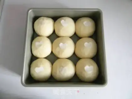 Make A soft cream bun step 3