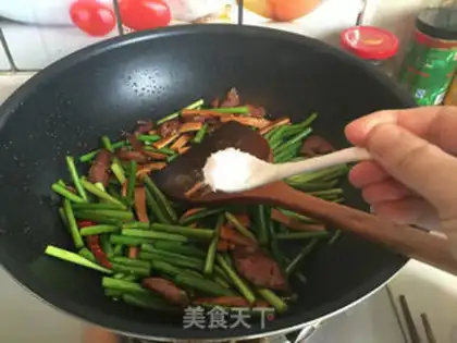 Make Garlic fried sausage step 11