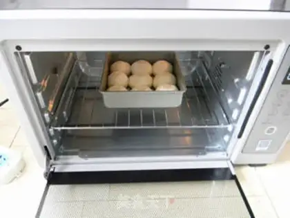 Make A soft cream bun step 6